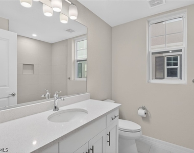 286 Indies Drive E - Photo Thumbnail 10