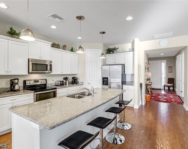 8416 Benelli Court - Photo Thumbnail 7