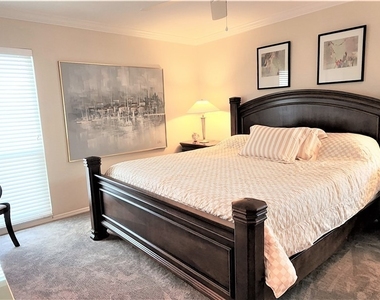 91 Georgetown Boulevard - Photo Thumbnail 5