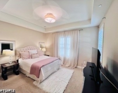 2547 Marquesa Royale Lane - Photo Thumbnail 26