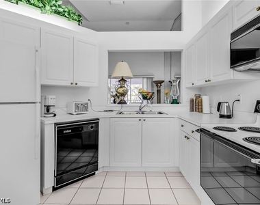 13131 Castle Harbour Drive - Photo Thumbnail 10