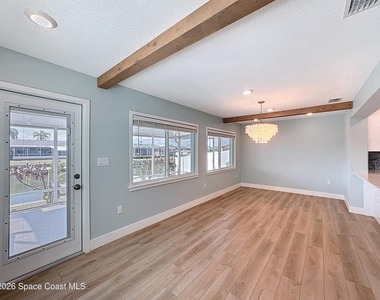 1707 Shore Drive - Photo Thumbnail 10
