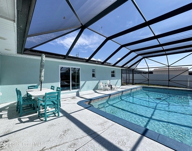 1707 Shore Drive - Photo Thumbnail 27