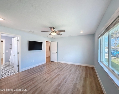 1707 Shore Drive - Photo Thumbnail 18