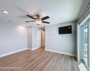 1707 Shore Drive - Photo Thumbnail 15