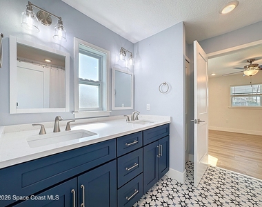 1707 Shore Drive - Photo Thumbnail 19