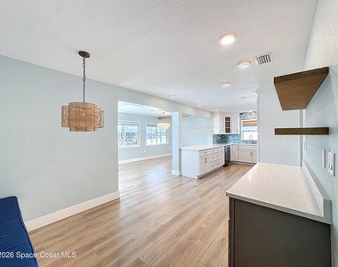 1707 Shore Drive - Photo Thumbnail 7