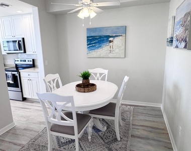 6828 Toland Drive - Photo Thumbnail 15