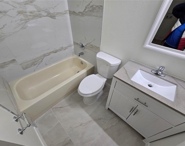 30202 Goodwick Way - Photo Thumbnail 31