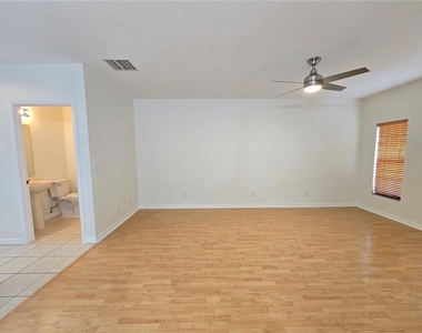 30202 Goodwick Way - Photo Thumbnail 21