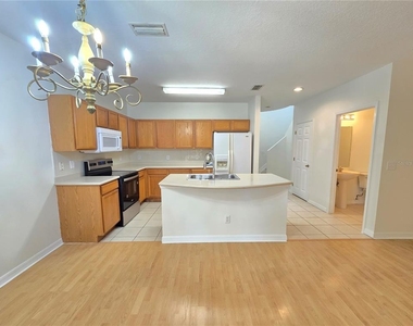 30202 Goodwick Way - Photo Thumbnail 12