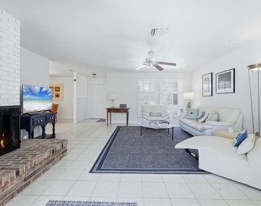 616 Lyons Lane - Photo Thumbnail 6