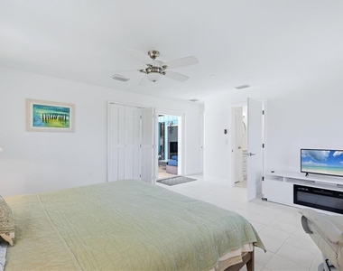 616 Lyons Lane - Photo Thumbnail 15