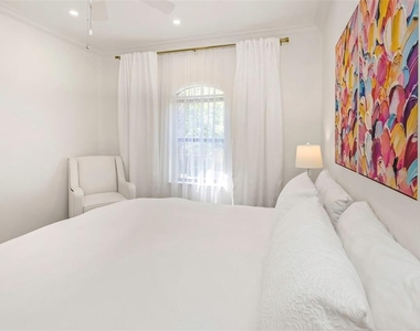 2199 Chianti Place - Photo Thumbnail 24