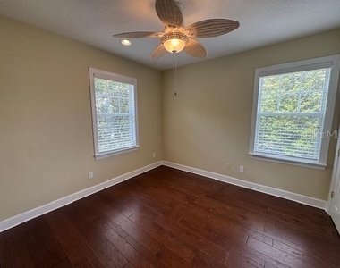1442 Stickley Avenue - Photo Thumbnail 29