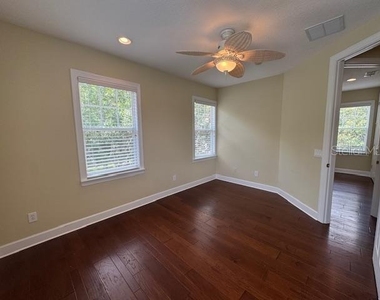 1442 Stickley Avenue - Photo Thumbnail 34