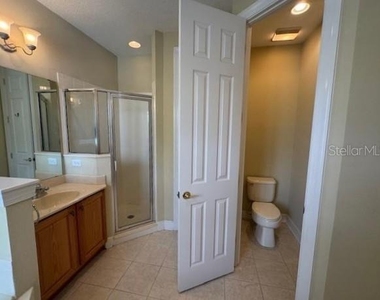 1442 Stickley Avenue - Photo Thumbnail 24