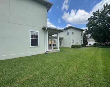 1442 Stickley Avenue - Photo Thumbnail 37