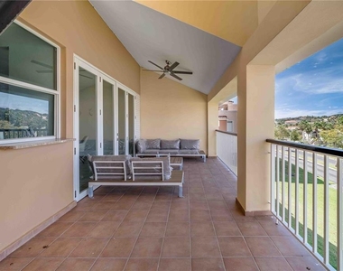 180 Palmas Drive - Photo Thumbnail 9