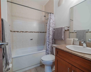 180 Palmas Drive - Photo Thumbnail 13