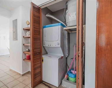 180 Palmas Drive - Photo Thumbnail 14