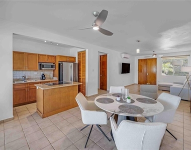 180 Palmas Drive - Photo Thumbnail 27