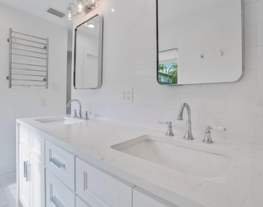 812 East Boulevard - Photo Thumbnail 39