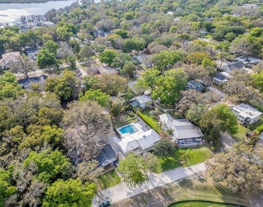 812 East Boulevard - Photo Thumbnail 65