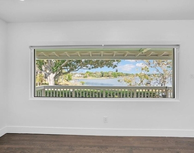 812 East Boulevard - Photo Thumbnail 10