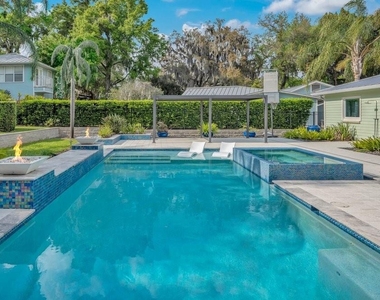 812 East Boulevard - Photo Thumbnail 50