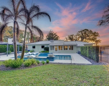 812 East Boulevard - Photo Thumbnail 89