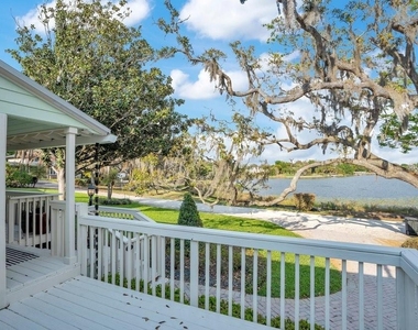 812 East Boulevard - Photo Thumbnail 78