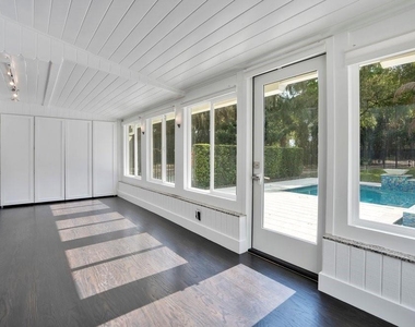 812 East Boulevard - Photo Thumbnail 22
