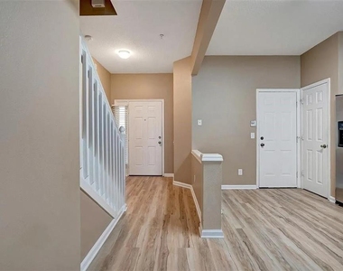 6292 Twain Street - Photo Thumbnail 5