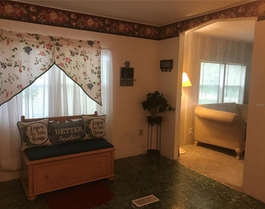 118 Millcreek Drive - Photo Thumbnail 8