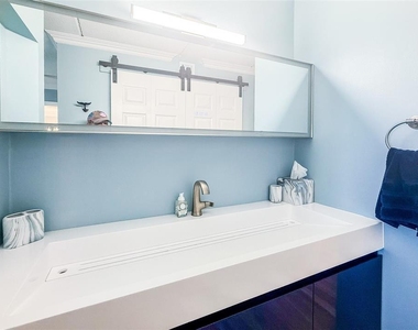 845 Benjamin Franklin Drive - Photo Thumbnail 21