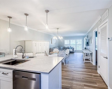 845 Benjamin Franklin Drive - Photo Thumbnail 13