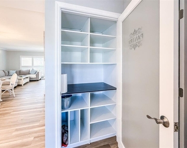 845 Benjamin Franklin Drive - Photo Thumbnail 10