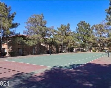 7300 Pirates Cove Road - Photo Thumbnail 16
