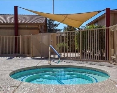 7300 Pirates Cove Road - Photo Thumbnail 14