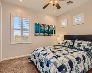 1041 Baronet Drive - Photo Thumbnail 28