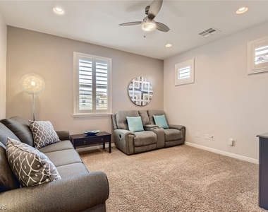 1041 Baronet Drive - Photo Thumbnail 34