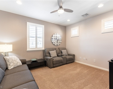 1041 Baronet Drive - Photo Thumbnail 36