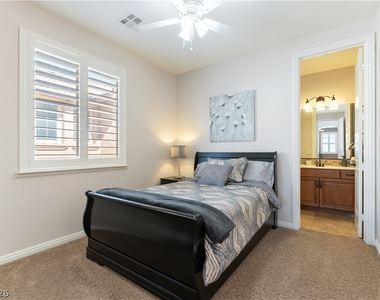 1041 Baronet Drive - Photo Thumbnail 15