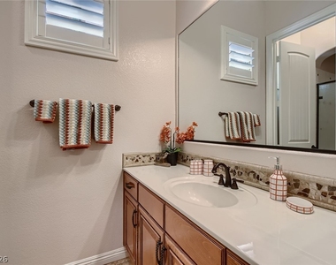 1041 Baronet Drive - Photo Thumbnail 21