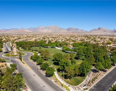 1041 Baronet Drive - Photo Thumbnail 44