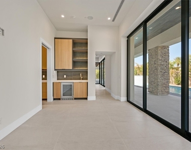 34 Vintage Canyon Street - Photo Thumbnail 22