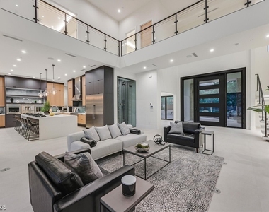 34 Vintage Canyon Street - Photo Thumbnail 69