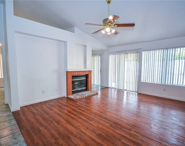 6762 Shelter Lane - Photo Thumbnail 22