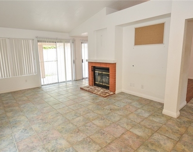 6762 Shelter Lane - Photo Thumbnail 10